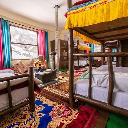 Zostel Homes Tabo Экстерьер фото